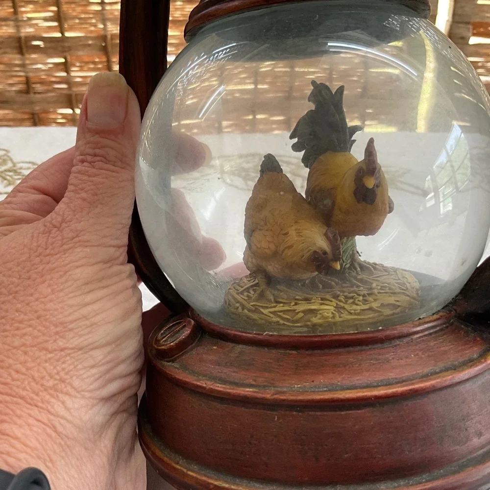 Rustic‎ Farmhouse Rooster Hen Decorative Lantern Glass Globe Figurine BA1089